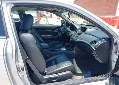 2009 Honda Accord 2.4 Ex-L z USA, uszkodzony, nr VIN 1HGCS12889A009943